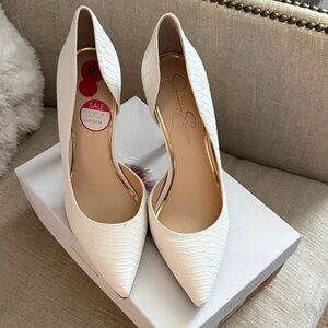 Jessica Simpson White Textured Heels